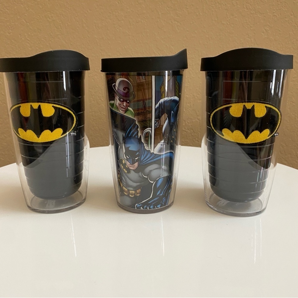 EUC 3 Batman Teris 16 oz cups + lids - Picture 2 of 12